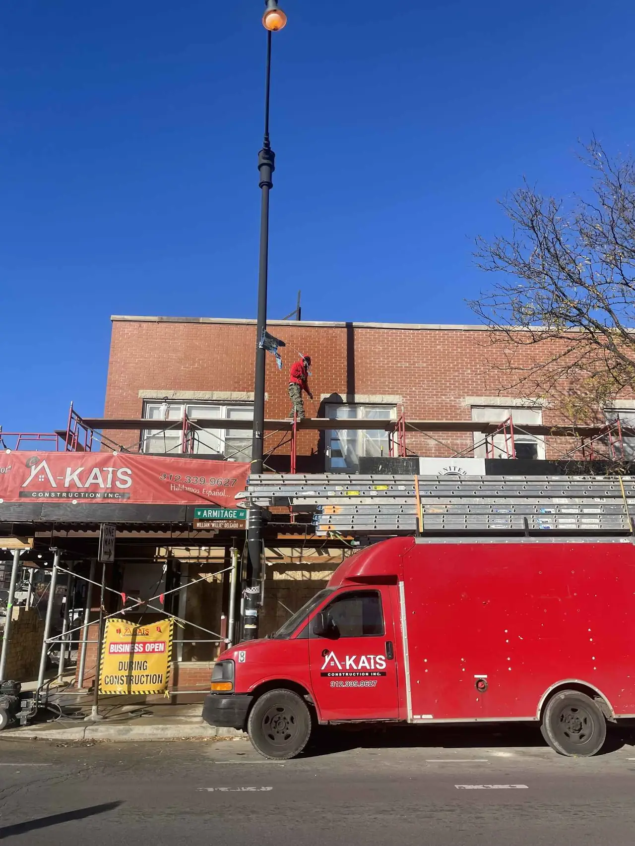 Akats Construction truck in Chicago